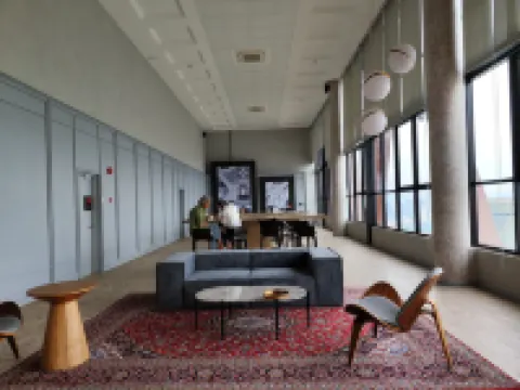 Scarletz Suites KLCC by MyKey