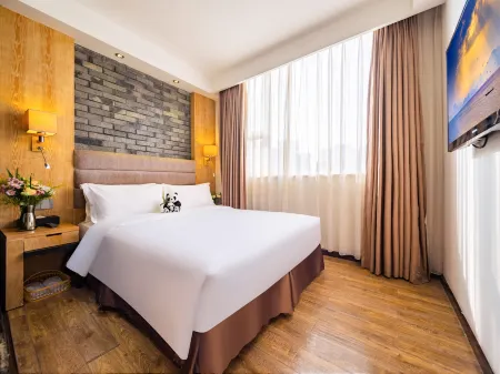 Howdy Smart Hotel (Chengdu Chunxi Taikoo Li)