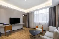 Jinyi X Hotel (Hohhot East Second Ring Road East Railway Station Branch)