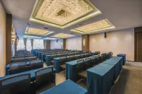 Pinzun International Hotel (Ganzhou District Zhangye West Station)