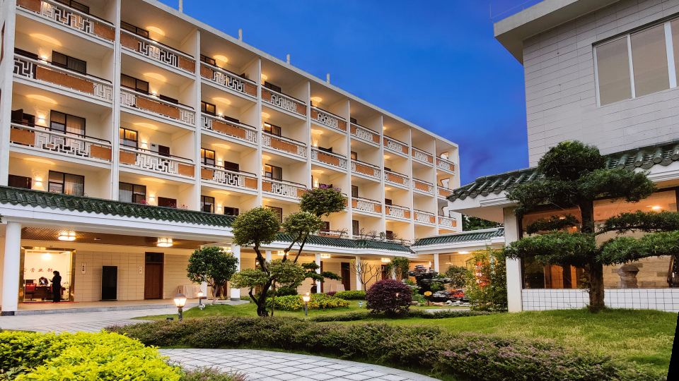 White Swan Guest House (Zhaoqing Hubin)