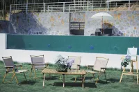 Cissé White Pigeon Homestay Hotels near Sang Farm