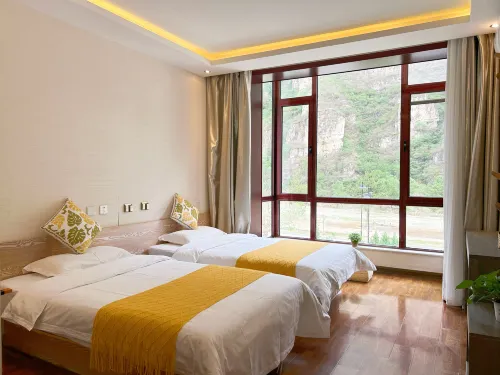 Jiashan B&B - ที่มีสระว่ายน้ำ