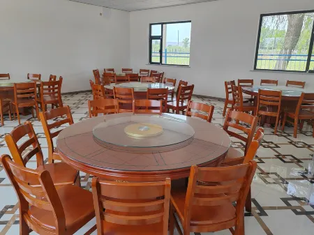 Gulang Hotel Отели рядом с достопримечательностью «The Wave Valley Scenic Area»