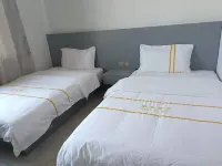 Qiangye Hotel (Mile High-speed Railway Station)