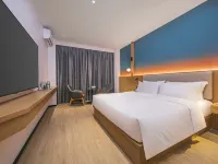 Xinlong Intelligent Hotel (Longyan Wanbao Plaza East Station) Longyan otelleri