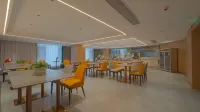 Fuyang Jia Centennium Hotel (Detailong Road) - sarapan