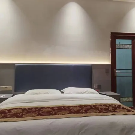 Yongde Hongfu Inn