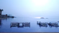 Fuxian  Lake - Huakaiyun Homestay - Pools