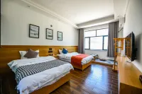 Chaoju Boutique Guesthouse