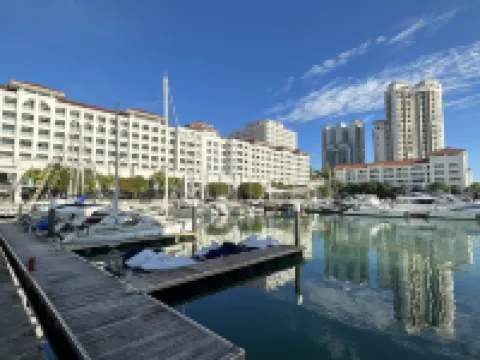 Cozy Straits Quay Seafront Homestay Hotels near Straits Quay Retail Marina