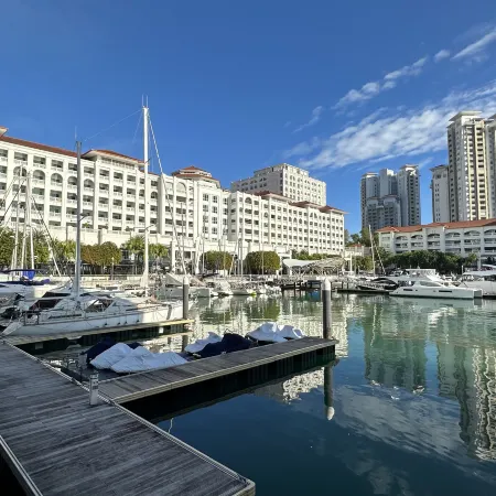 Cozy Straits Quay Seafront Homestay