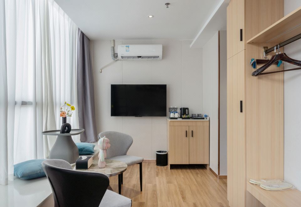 4. 웨이잔 베이 호..