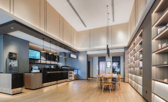 HanTing Hotel (Chongqing Yunyang County Riverside Shopping Park)