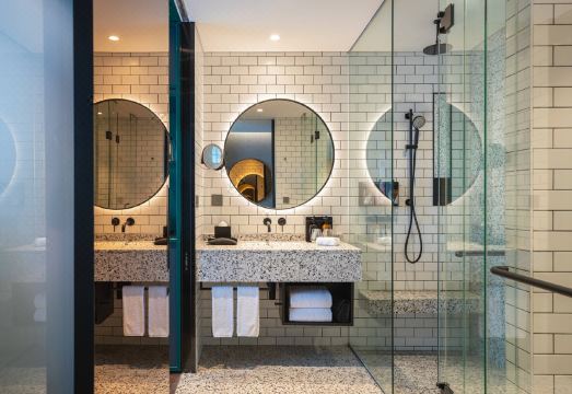 라이즈 오토그래프 컬렉션 외관