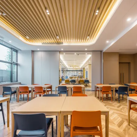 Holiday Inn Express JIANGMEN EAST STATION by IHG