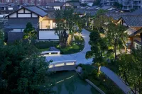 MOONRISE HOTELS & RESORTS