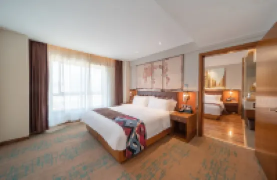 James Joyce Coffetel (Baoji High-tech Zone South High-speed Railway Station)