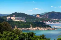 Crowne Plaza Zhoushan Seaview Hotels near Qingsha Beach