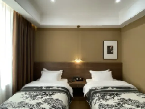 Moli  Hotel (Linyi Qiyang International Airport Branch) Hotels in Linyi