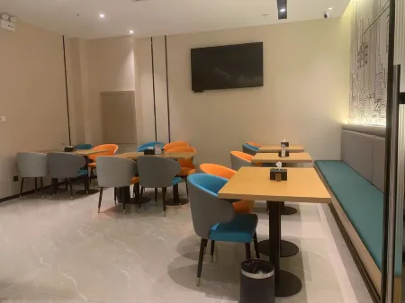 City Comfort Inn ( Taohua Island Park) Отели рядом со станцией Pizhoudong Railway Station