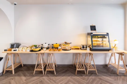 Blu Monkey Hub and Hotel Krabi Town