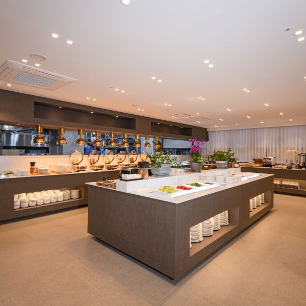 Hotel breakfast and dining accommodation in Seoul South Korea