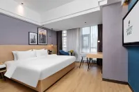 Country Inn & Shenyang North Railway Station Financial Center Subway Station