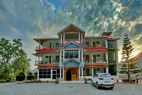 Goroomgo Sapphire Inn Bhimtal