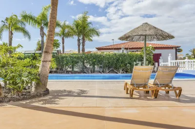 Royal Tenerife Country Club Hotels in Сан-Мігель-де-Абона