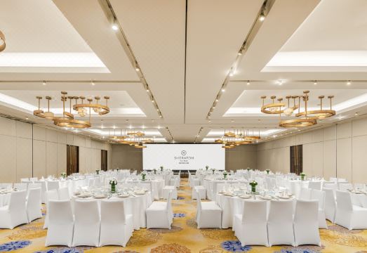 2. 쉐라톤 시안 호..