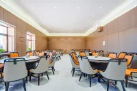 Yinhe Lengjicun Hotel Hotels in Genhe