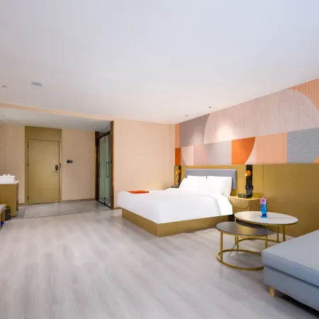 Yixuan Anlai Hotel (Lingshui Haiyun Square)