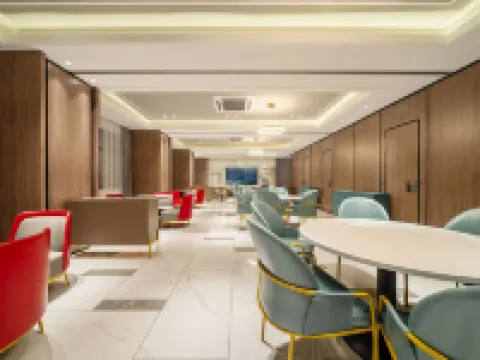 Magnotel (Jixi High speed Railway Station Branch) Hotels in Jixi