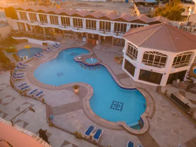 MinaMark Beach Resort Отели в г. 