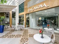 La Casona Hotel Hotels near District 7