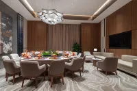 โรงแรมแกรนด์ สกายไลท์ ดิงเซิ่ง เฟิ่งเฉิง - พร้อมอาหารเช้า