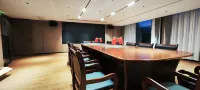 Pingbian Dishui Miaocheng Resort Hotel - Bãi đậu xe