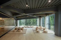 Anshun MADU Jiulongshan Forest Health Resort Hotel Hotels in Anshun