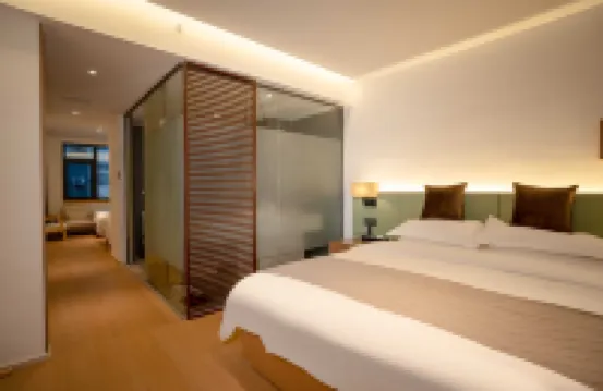 Zhangjiajie Junlan Hotel (Tianmen Mountain Cableway Station)