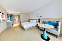 Homeinn Hotel (Meishan High-Speed Railway East Station Huadi Hengtong) Hotels in Meishan