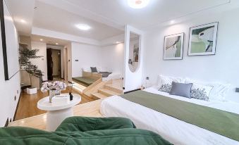 Xiegongguan Homestay (Zhanjiang Wanda Rongsheng Plaza)