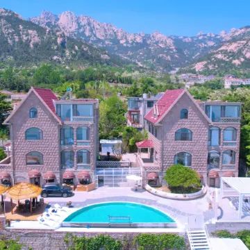 Sanmengji Seaview Pool Vacation Homestay (Laoshan Scenic Area Branch)