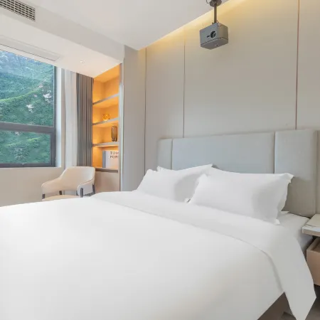 Jisheng Hotel