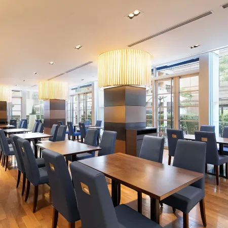 Hotel JAL City Kannai Yokohama Отели рядом с достопримечательностью «Парк Ямасита»