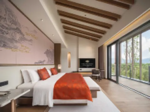 XICHANG JOYHUB AIR HOTEL
