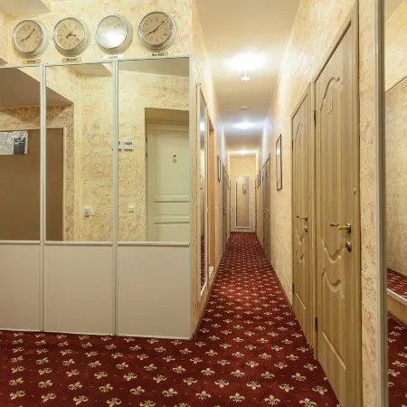 Ретро Москва Арбат Отели рядом с достопримечательностью «ул. Арбат»