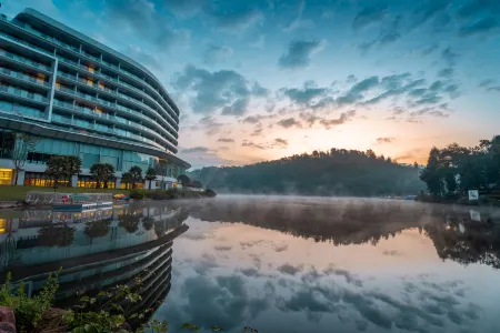 Lakeview Hotel Yulongwan Kunming