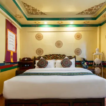 Lobbum Tsang Boutique Hotel