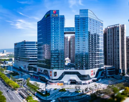 Nanjing Wanguan Smart Hotel (Pukou Wanhui City Subway Station Youth Olympic Sports Park Stadium) Отели рядом с достопримечательностью «Nanjing University of Technology Pukou Campus»